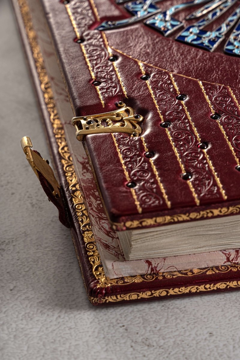 Passover Hand Made Haggadah - Zion Hadad - JLuxury