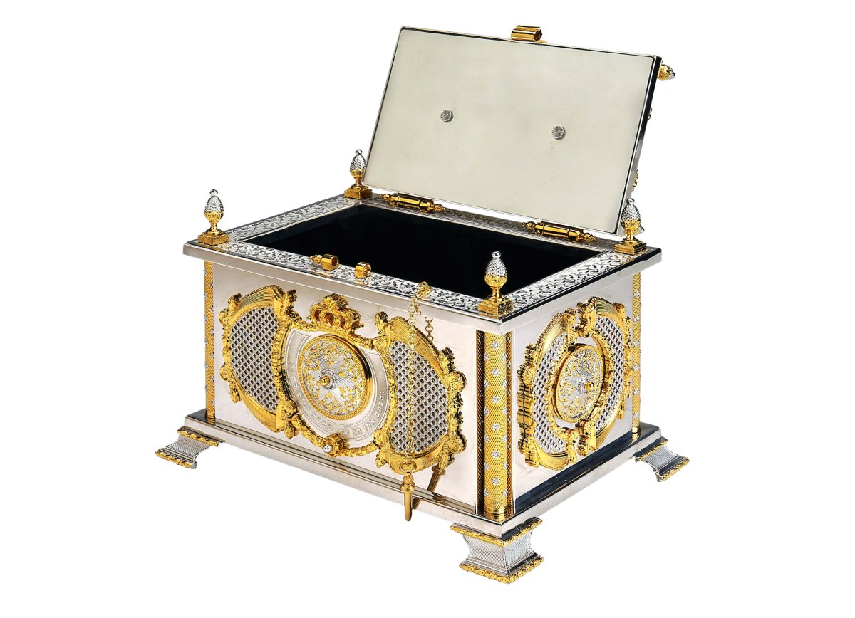 Silver and Gold Esrog Box - JLuxury Collection - JLuxury